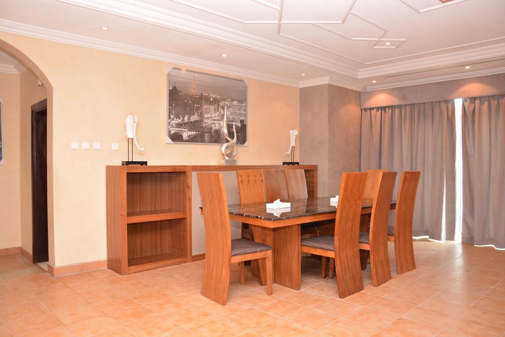 Janadriyah Suites 13 Nadinah Eksteriør billede
